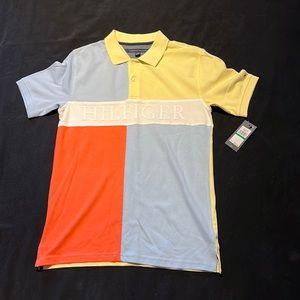 Boys Tommy Hilfiger polo shirt size Large (16/18)